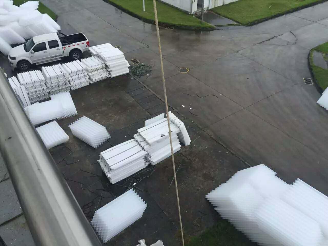 ����б������